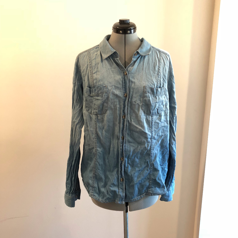 Lauren Conrad chambray shirt - XL